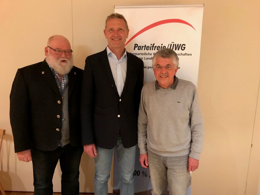You are currently viewing Reges Interesse bei Auftaktveranstaltung der Parteifreien FWG Feldkirchen-Westerham mit Landratskandidat Rainer Auer